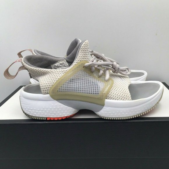 ISO -- LOOKING FOR THESE IN BLACK - Picture 1 of 2